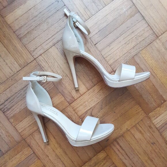 Michael Shannon Shoes - Women's tan, beige heels size 6 1/2 ankle strap buckle